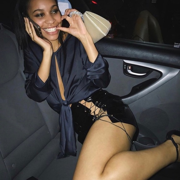 COPY - Danielle Guizio latex skirt - Picture 3 of 3